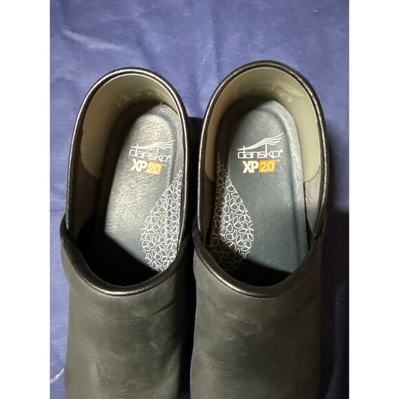 Dansko Women's XP 2.0 Black Waterproof Pull Up - Picture 5 of 8